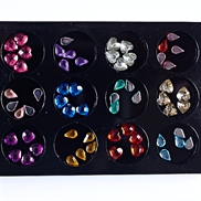 60 stk. negle krystaller 8-9 mm - 12 forskellige farver